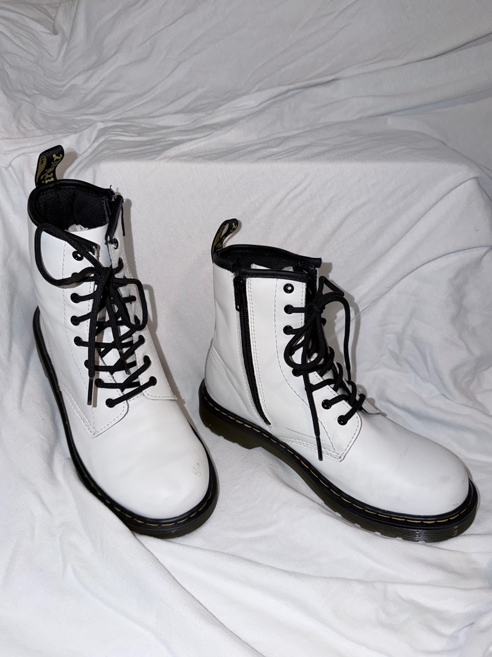 Dr. Martens 1460 Women's 5 White Smooth Leather Lace Up Zipper Combat Boots